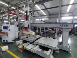 双鸭山宝清县五轴双工位加工中心